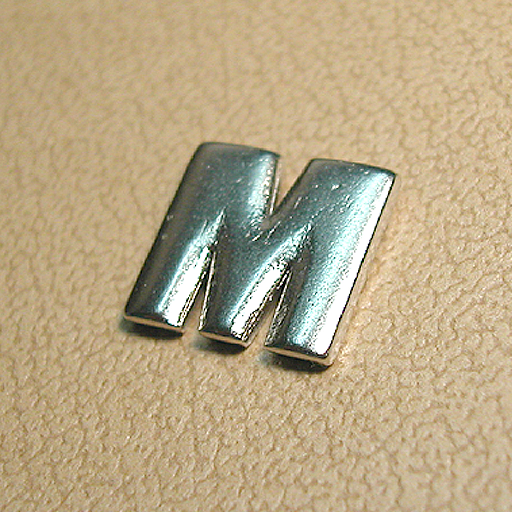 ǰ 